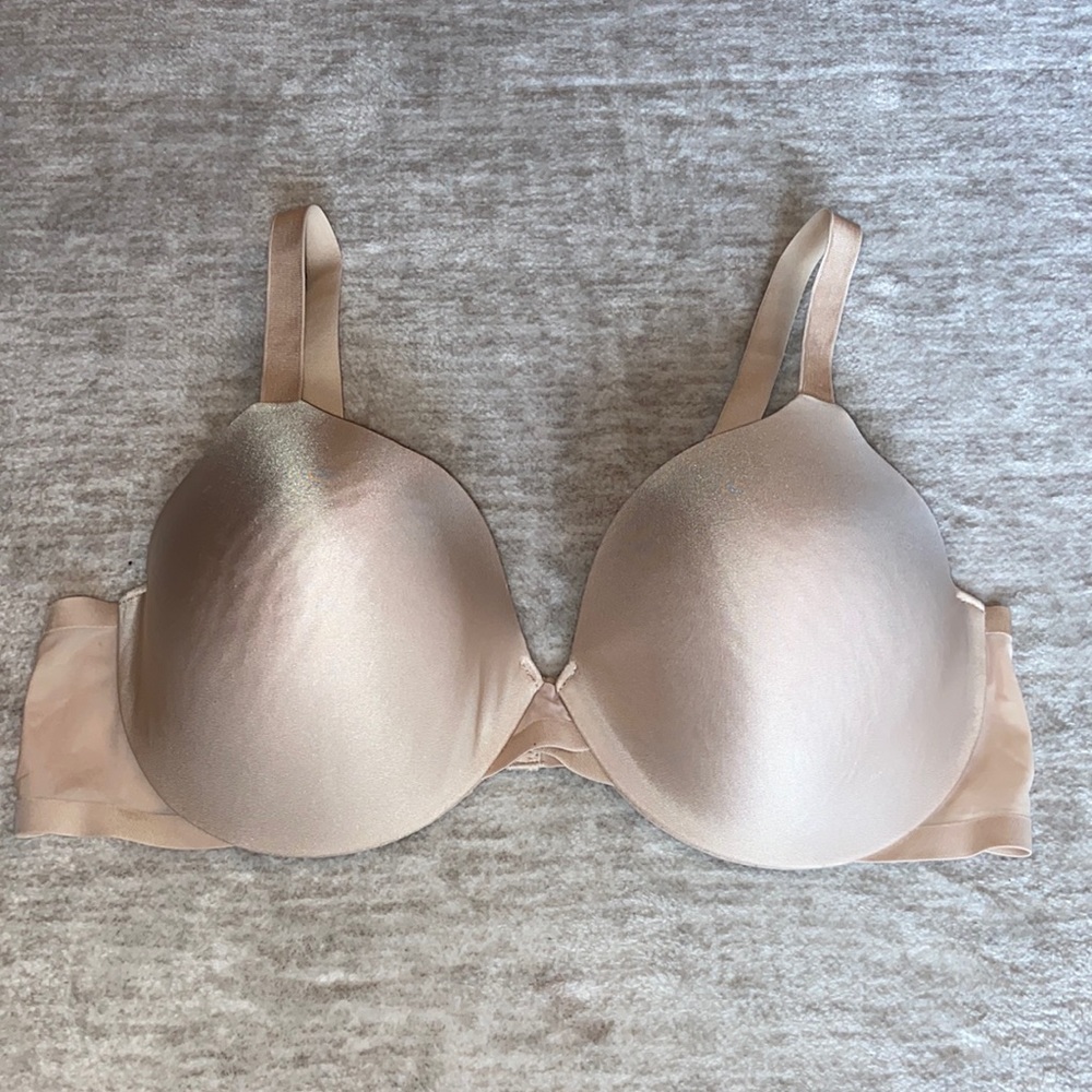 Vanity Fair Underwire Bra size 38C